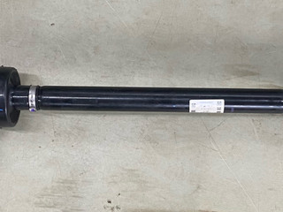полуось задняя (приводной вал, ШРУС) BMW M2 G87 2024, 3.0 л., S58B30A, бензин, brooklyn grau metallic (c4p), купе, задний привод, правый руль, 9504792