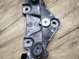 распорка стоек BMW X5 G05 [рестайлинг] G05 2024, 3.0 л., B57 D30 B, дизель, 416, полный привод, 7337921, 51617337921