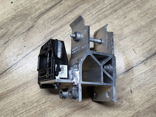 кронштейн радиатора BMW X5 G05 [рестайлинг] G05 2024, 3.0 л., B57 D30 B, дизель, 416, полный привод, 8642753, 51117421635, 7421635, 17118642753