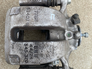 суппорт задний правый BMW X5 G05 [рестайлинг] G05 2024, 3.0 л., B57 D30 B, дизель, АКПП, 475, внедорожник 5 дв., полный привод, правый руль