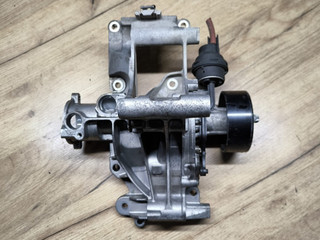 помпа BMW 4 серия G22/G23 G22 2021, 2.0 л., B47 D20 B, дизель, 8593269