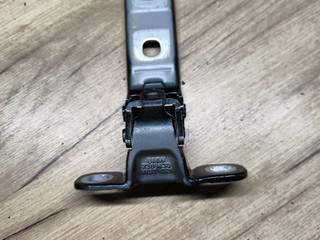 петля крышки багажника Mini Countryman 2 поколение [рестайлинг] F60 2021, 1.5 л., B38 A15 A, бензин, МКПП, b71, передний привод, 7389430