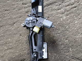 стеклоподъемник задний правый BMW X2 F39 2018, 2.0 л., i, B48 A20 A, бензин, АКПП, внедорожник 5 дв., передний привод, правый руль, 7420414