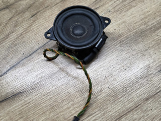 динамик торпедо BMW X5 E53 2003, 3.0 л., M57 D30 (306D1), дизель, АКПП, внедорожник 5 дв., 65138379375