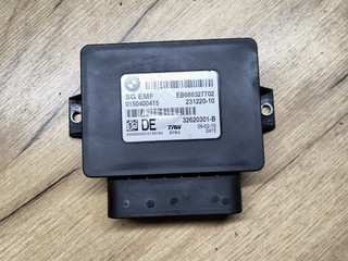 блок управления ручником BMW i8 I12 2015, 1.5 л., гибрид, полный привод, 6863277
