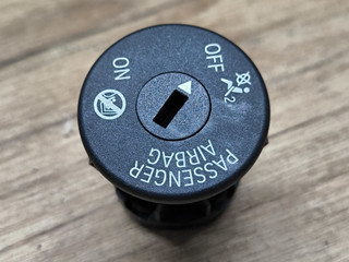 замок подушки безопасности BMW X5 G05 2019, 4.0 л., бензин, АКПП, внедорожник 5 дв., 61319326501, 9326501