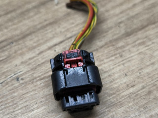 разъем (фишка) проводки BMW X5 G05 2019, 3.0 л., B57 D30 A, дизель, АКПП, внедорожник 5 дв., полный привод, 6992166