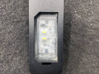 подсветка номера BMW 4 серия G22/G23 G22 2022, 2.0 л., B48 B20 A, бензин, АКПП, c36, купе, задний привод, 9481841