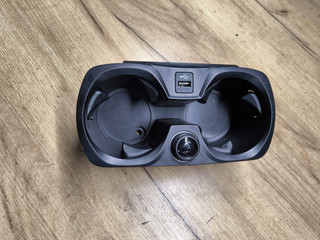 подстаканник BMW 4 серия G22/G23 G22 2022, 2.0 л., B48 B20 A, бензин, АКПП, c36, купе, задний привод, 6809803, 51166809803