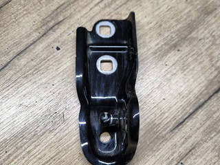 петля капота левая BMW X1 U11 2023, электро, полный привод, 9883415