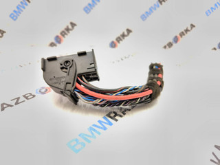разъем (фишка) проводки BMW i8 I12 2015, 1.5 л., гибрид, полный привод, 8364862