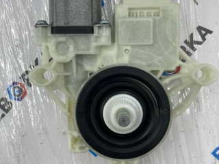 моторчик стеклоподъемника задний правый BMW X6 G06 2020, 3.0 л., B57 D30 B, дизель, АКПП, с27, внедорожник 5 дв., полный привод, 9450072