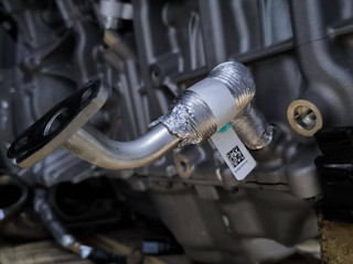 масляная трубка турбины BMW M2 G87 2024, 3.0 л., S58B30A, бензин, brooklyn grau metallic (c4p), купе, задний привод, правый руль, 8054870, 11428054870