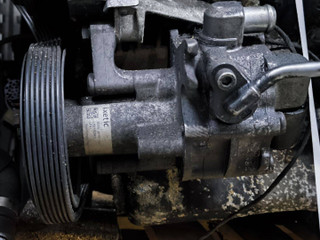 насос гидроусилителя руля BMW 7 серия F01/F02 F01 2009, 3.0 л., N57 D30 A, дизель, АКПП, седан, задний привод, правый руль, 6776170, 32416776170