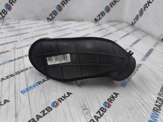 патрубок турбины BMW 7 серия F01/F02 F01 2009, 3.0 л., дизель, правый руль, 13718506702, 8506702