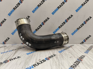 патрубок интеркулера BMW M2 G87 2024, 3.0 л., S58B30A, бензин, АКПП, купе, задний привод, 8089754