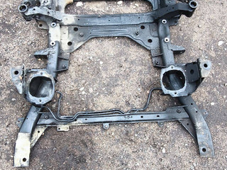балка подвески передняя (подрамник) BMW X5 F15 2015, 4.0 л., дизель, АКПП, a96, внедорожник 5 дв., полный привод