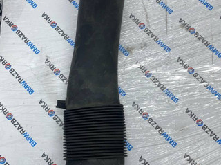 патрубок воздушного фильтра BMW X5 F15 2015, 4.0 л., дизель, АКПП, a96, внедорожник 5 дв., полный привод, 8514007
