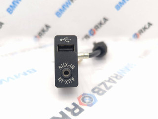 разъем AUX / USB BMW X6 E71 [рестайлинг] E71 2012, 3.0 л., N57 D30 C, дизель, АКПП, 475, внедорожник 5 дв., полный привод, 9237653