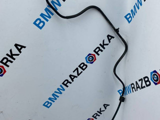 патрубок расширительного бачка BMW i8 I12 [рестайлинг] I12 2017, 1.5 л., B38 K15 A, бензин, купе, полный привод, 7640830