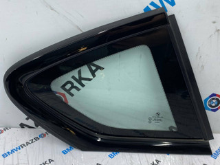 стекло кузовное боковое правое BMW i8 I12 [рестайлинг] I12 2017, 1.5 л., B38 K15 A, бензин, купе, полный привод