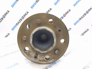 ступица передняя BMW M2 G87 2023, 3.0 л., S58B30A, бензин, МКПП, купе, задний привод, 8095643