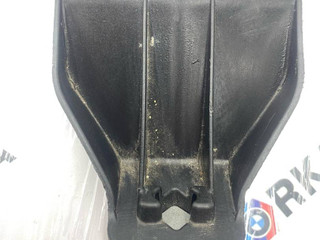 кронштейн (крепление) Mercedes-Benz V-Класс W447 [рестайлинг] W447 2024, 2.0 л., OM 654.920, дизель, АКПП, черный обсидиан металлик mb 9197, микроавтобус, задний привод, 4476800014, A4476800014