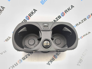 подстаканник BMW M2 G87 2023, 3.0 л., S58B30A, бензин, МКПП, купе, задний привод, 6806798
