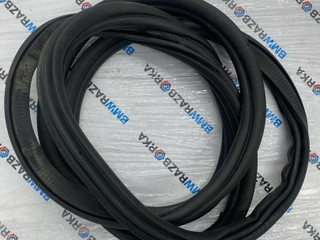 уплотнитель двери BMW X5 G05 2021, 3.0 л., бензин, АКПП, с27, внедорожник 5 дв., полный привод, правый руль, 7428678