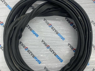 уплотнитель BMW X5 G05 2021, 3.0 л., бензин, АКПП, с27, внедорожник 5 дв., полный привод, правый руль, 9854893
