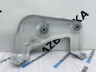 крепление крыла переднего правого BMW X5 G05 [рестайлинг] G05 2025, 3.0 л., B57 D30 B, дизель, АКПП, a96, внедорожник 5 дв., полный привод, 7418220
