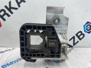 кронштейн радиатора BMW X5 G05 [рестайлинг] G05 2023, 3.0 л., B58B30, бензин, 475, полный привод, 8642753, 51117421635, 7421635, 17118642753