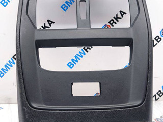 Задняя накладка центрального тоннеля BMW M4 G82/G83 G82 2023, 3.0 л., S58B30A, бензин, купе, полный привод, 51166806816, 6806816