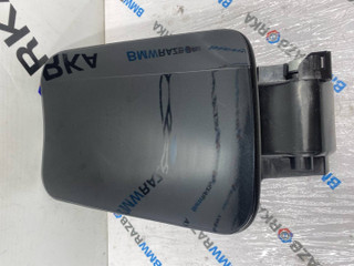 лючок топливного бака BMW X5 G05 [рестайлинг] G05 2023, 3.0 л., B58B30, бензин, 475, полный привод, 7440018, 7440021