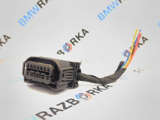 разъем (фишка) проводки BMW 4 серия F32/F33 [рестайлинг] F36 2017, 3.0 л., D, N57 D30 B, дизель, АКПП, a300, хетчбэк 5 дв., полный привод, правый руль, 6925638