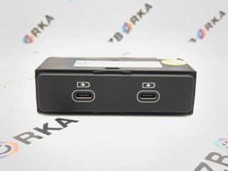 разъем AUX / USB Porsche Taycan 1 поколение 2022, электро, универсал, полный привод, правый руль, 4N1035954