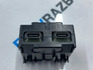 разъем AUX / USB Mercedes-Benz S-Класс W223 2024, 3.0 л., M256 E30, бензин, АКПП, седан, A2238204503