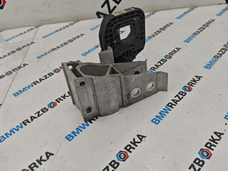 кронштейн радиатора BMW 2 серия G42 2022, 3.0 л., B58B30, бензин, АКПП, 9895624, 7422236