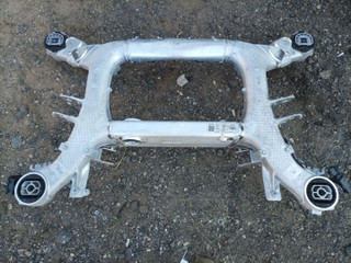 балка подвески задняя BMW X5 G05 [рестайлинг] G05 2025, 3.0 л., B57 D30 B, дизель, АКПП, c35, внедорожник 5 дв., полный привод, 6894149
