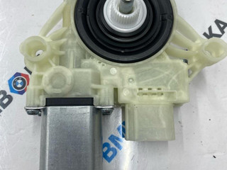 моторчик стеклоподъемника задний правый BMW X3 G45 2025, 2.0 л., B48B20P, бензин, АКПП, c4f, внедорожник 5 дв., полный привод, 5A28AC4