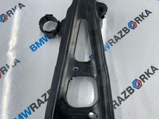 кронштейн (крепление) BMW X5 G05 2021, 3.0 л., бензин, АКПП, с27, внедорожник 5 дв., полный привод, правый руль, 8647980