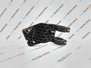 кронштейн топливного фильтра BMW X6 F16 2015, 3.0 л., N57 D30 C, дизель, АКПП, a96, внедорожник 5 дв., полный привод, 70314607, 70312332