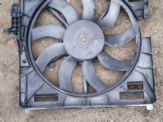 вентилятор радиатора BMW X6 F16 2015, 3.0 л., N57 D30 C, дизель, АКПП, a96, внедорожник 5 дв., полный привод, 7647371