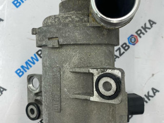 помпа BMW X5 F15 (2013 - 2018), 4.0 л., гибрид, АКПП, a52, внедорожник 5 дв., полный привод, правый руль, 8625097