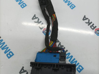 разъем (фишка) проводки BMW 8 серия G14/G15 G15 2019, 5.0 л., N63B44D, бензин, 416, купе, полный привод, 9221027