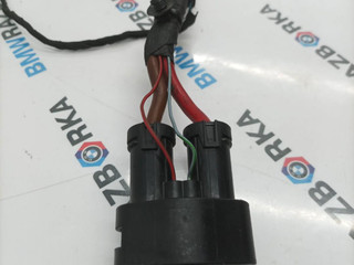 разъем (фишка) проводки BMW X5 G05 2021, 3.0 л., бензин, АКПП, с27, внедорожник 5 дв., полный привод, правый руль, 9315513