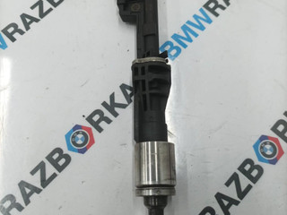 форсунка BMW 5 серия F07/F10/F11 2010, 3.0 л., N55 B30 A, бензин, 7568607