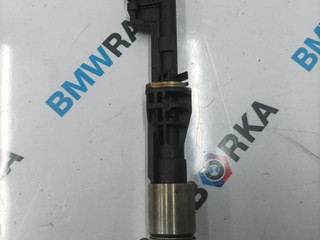форсунка BMW 5 серия F07/F10/F11 2010, 3.0 л., N55 B30 A, бензин, 7568607