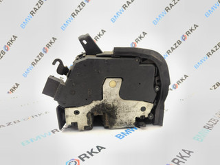 замок двери задней правой BMW X5 E53 1999, 3.0 л., M57 D30 (306D2), дизель, АКПП, внедорожник 5 дв., 8402602