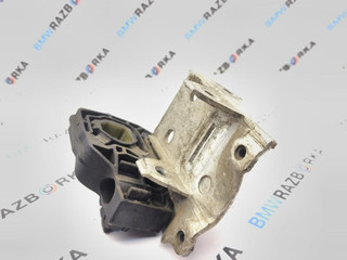 кронштейн радиатора BMW 7 серия F01/F02 F01 2009, 3.0 л., N57 D30 A, дизель, АКПП, седан, 7186513, 7575247